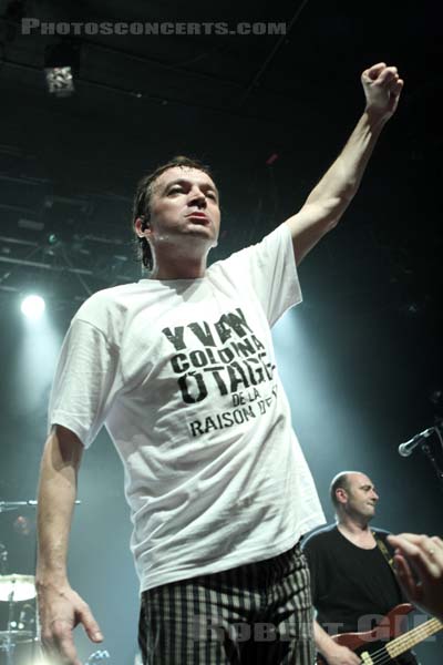 THE HYENES VS CALI - 2009-10-21 - PARIS - Le Bataclan - 